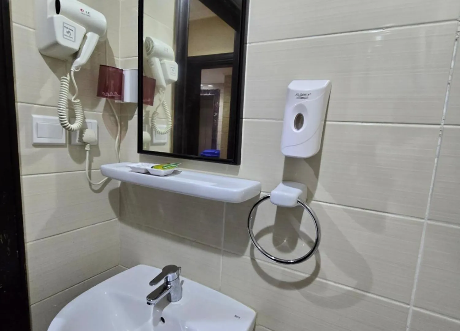 فندق ضيوف المقام 4 توصيل مجاني للحرم - Diouf Al-Maqam Hotel Free Shuttle Service To The Haram Mecca