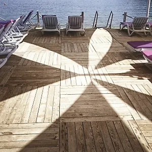 https://yalim-48400.aegeanhotels.net